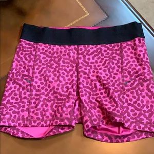 retired print lululemon spandex